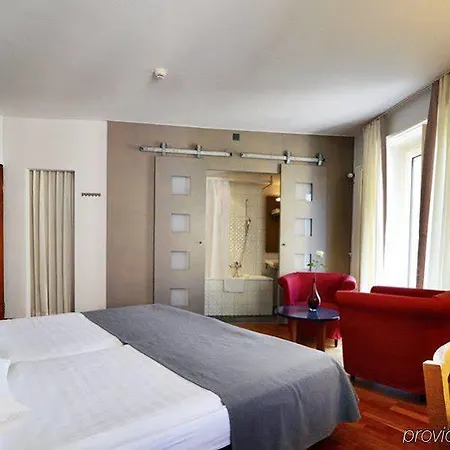 Hotel Scheuble 3*